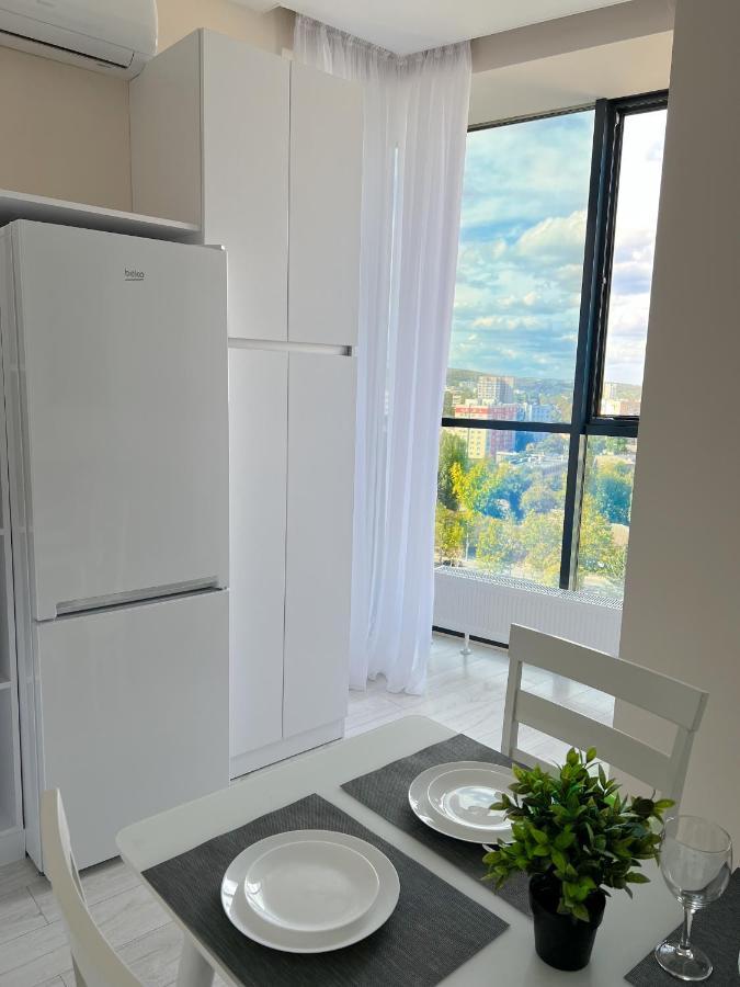 Dendrarium Park, 1Bd Apartment With Living Room Кишинів Екстер'єр фото