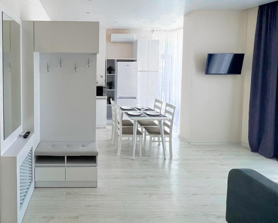 Dendrarium Park, 1Bd Apartment With Living Room Кишинів Екстер'єр фото
