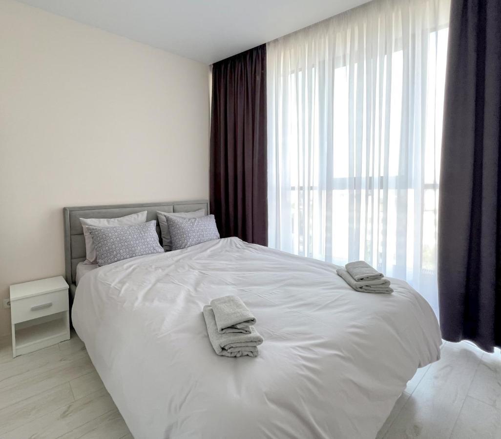 Dendrarium Park, 1Bd Apartment With Living Room Кишинів Екстер'єр фото